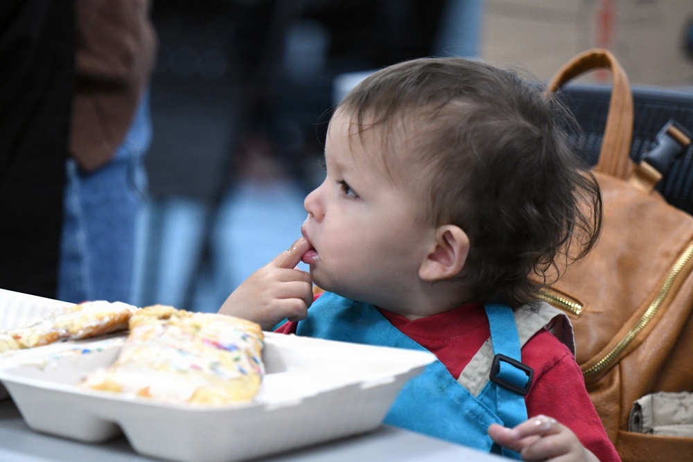 Fort Drum families get flaky with the Family Advocacy Program