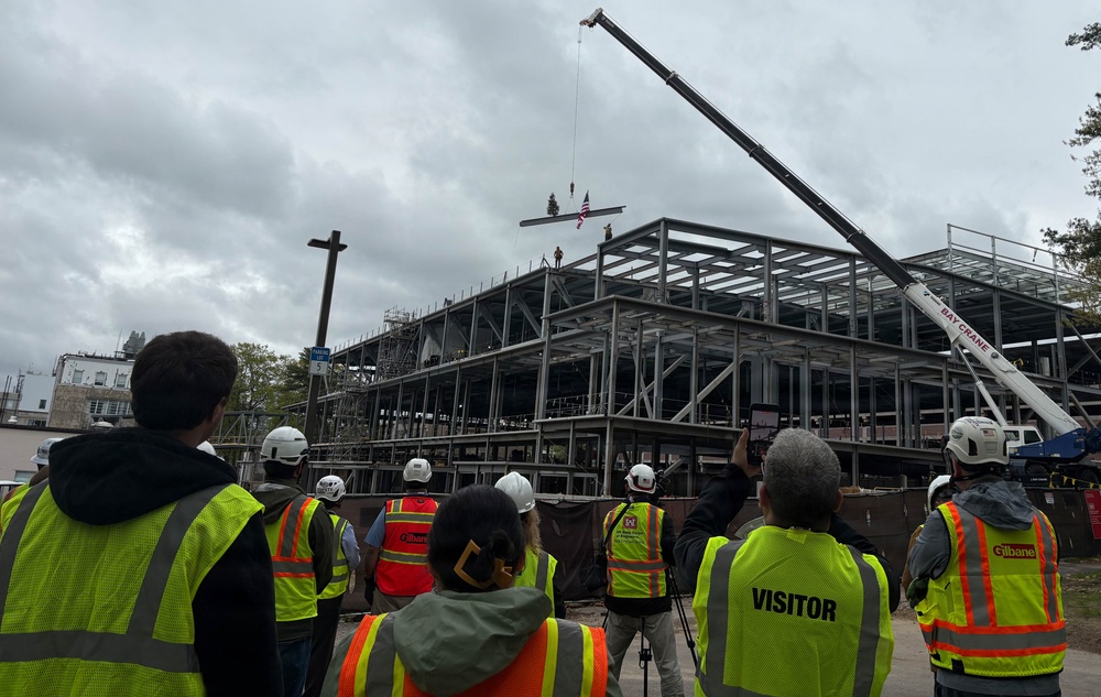 Topping Out Ceremony Marks Construction Milestone at Military Building Project