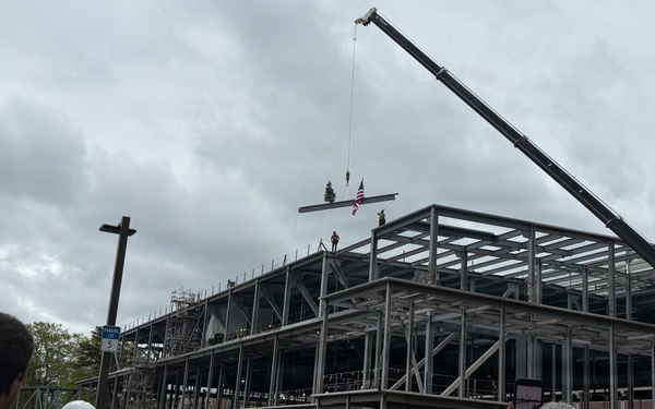 Topping Out Ceremony Marks Construction Milestone at Military Building Project