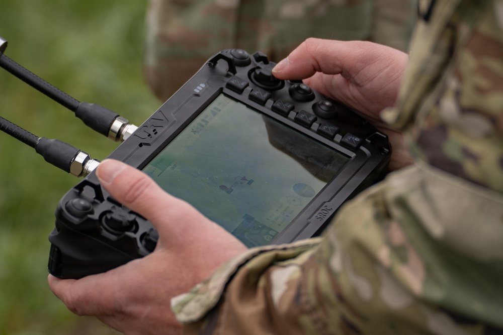Multi-Functional Reconnaissance Company conducts new equipment training