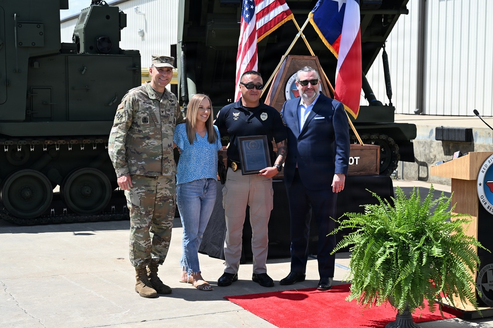 Cruz tours Red River, presents Civilian Police Officer of the Year Award