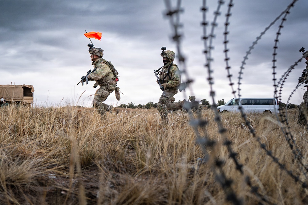 10th SFG(A) and 4ID Conduct Trench LFX