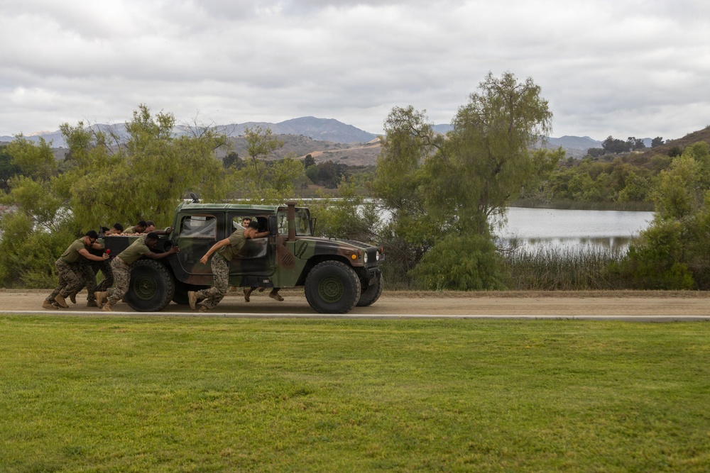 CLR-1 participates in I MEF Tomahawk Total Fitness Challenge