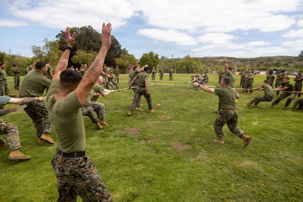 CLR-1 participates in I MEF Tomahawk Total Fitness Challenge