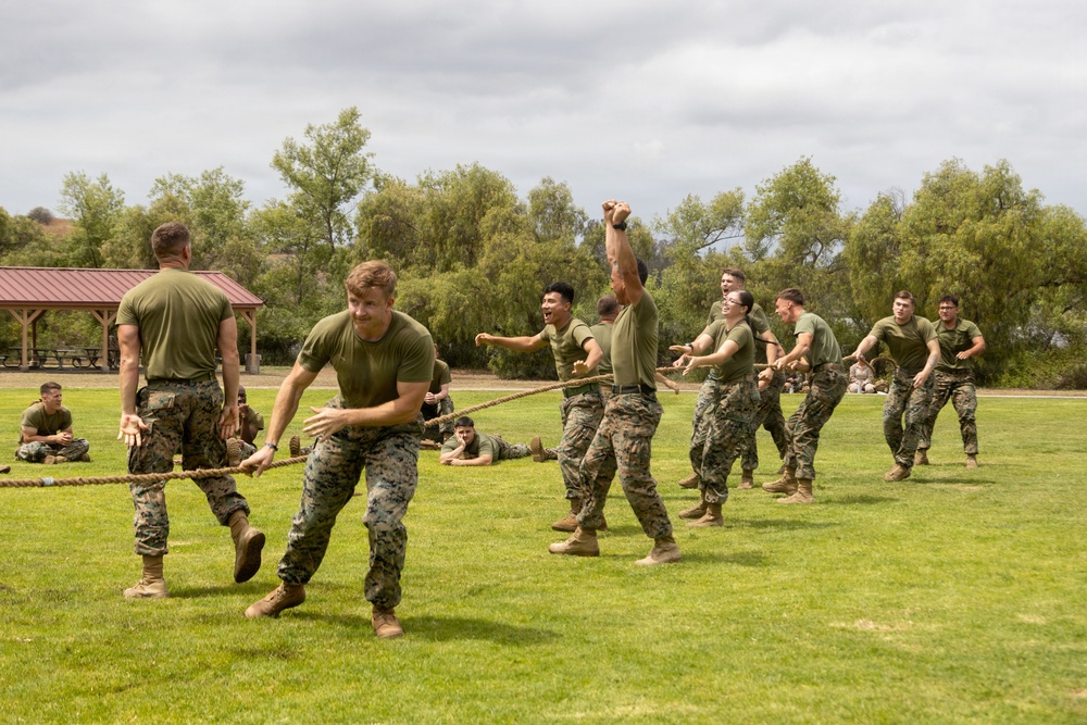 CLR-1 participates in I MEF Tomahawk Total Fitness Challenge