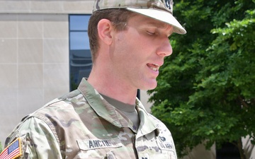 Full-Circle Promotion: Recruiter Pins New Rank on Soldier He Enlisted 11 Years Ago