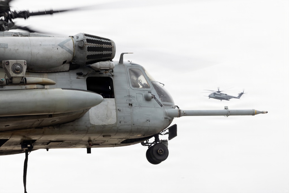 BLT 2/4 Conducts an Artillery Raid
