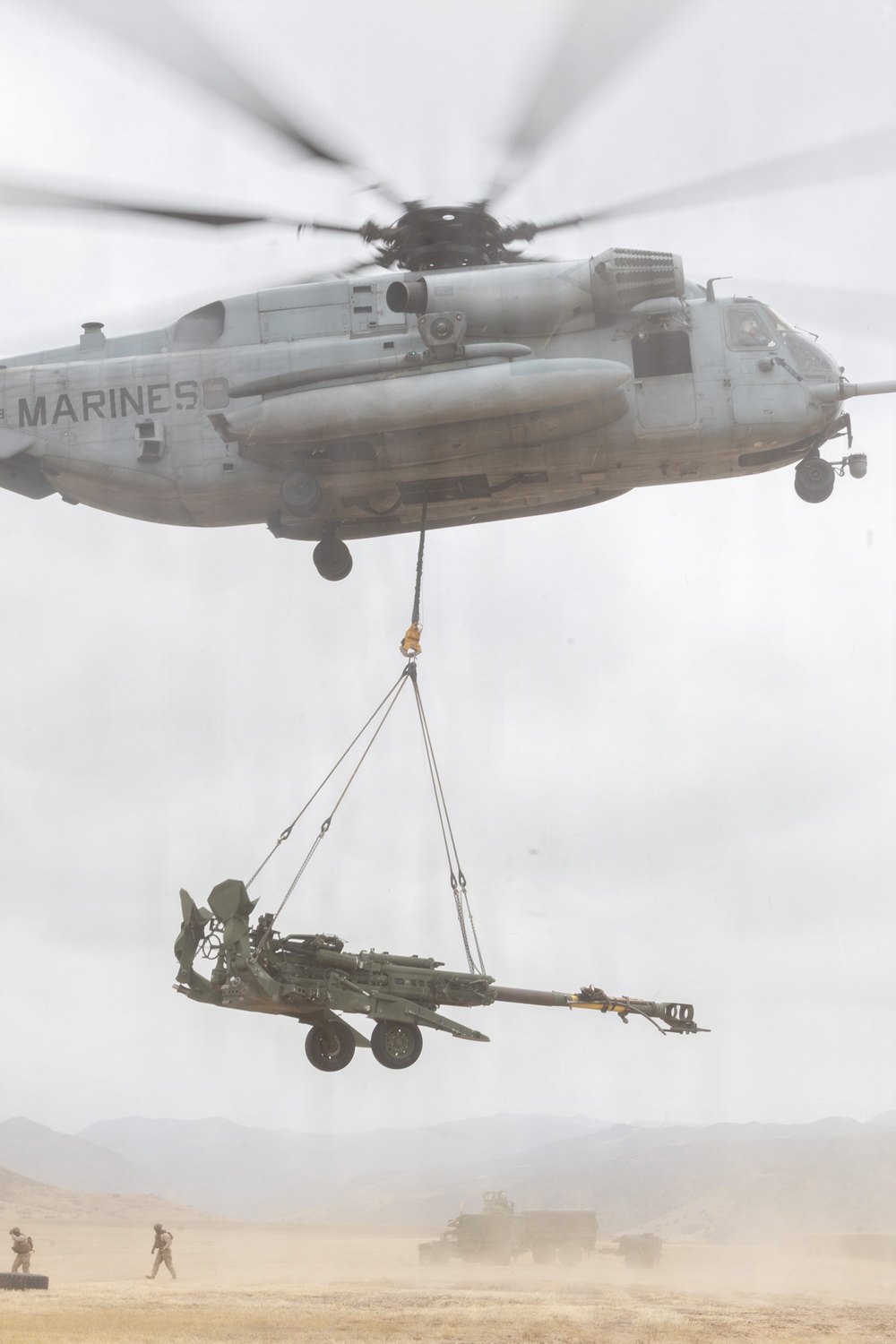 BLT 2/4 Conducts an Artillery Raid