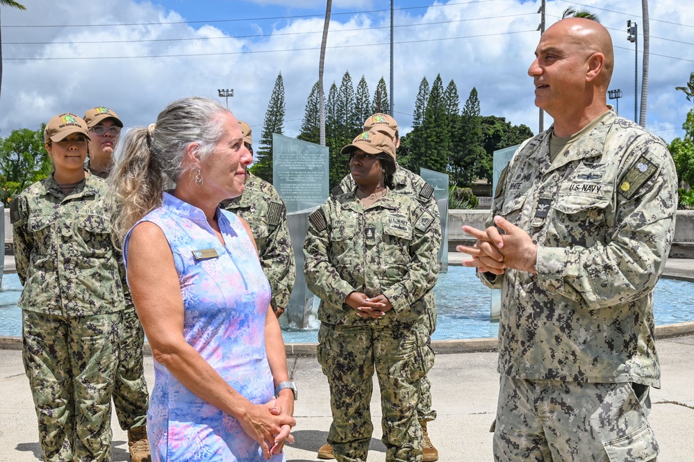 Joint Base Pearl Harbor-Hickam Ombudsman recognized for years of service