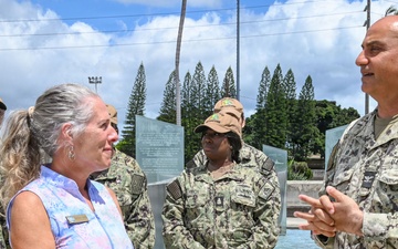 Joint Base Pearl Harbor-Hickam Ombudsman recognized for years of service