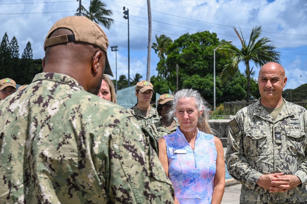 Joint Base Pearl Harbor-Hickam Ombudsman recognized for years of service
