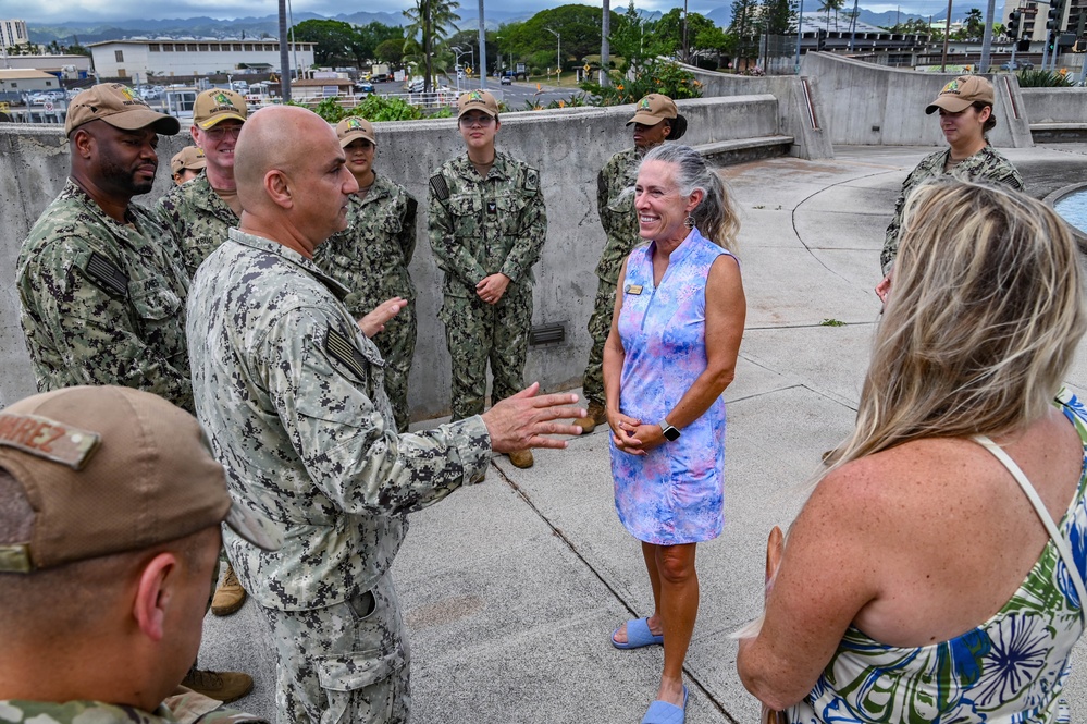 Joint Base Pearl Harbor-Hickam Ombudsman recognized for years of service