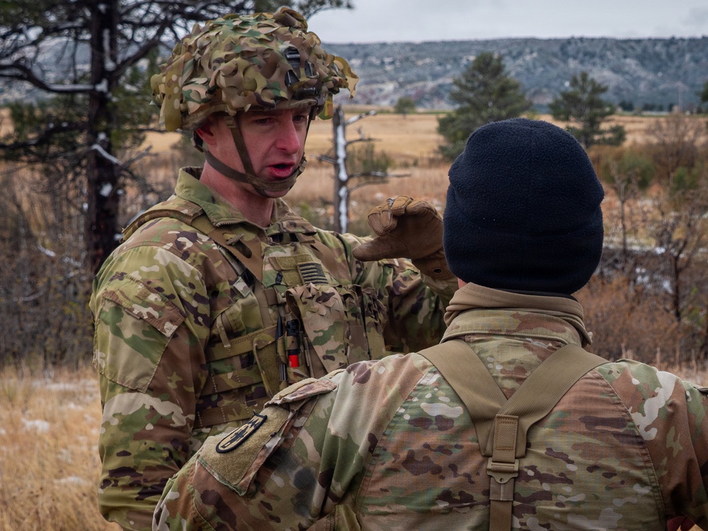 3-157 FAR Conducts HIMARS Exercise