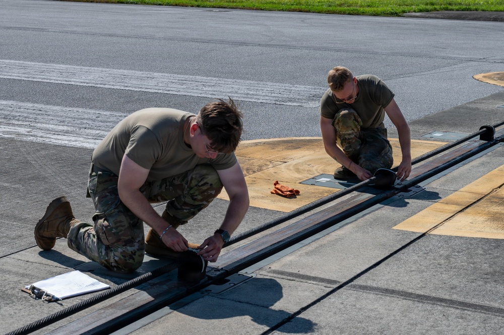Arresting system certification reinforce Kadena’s combat readiness