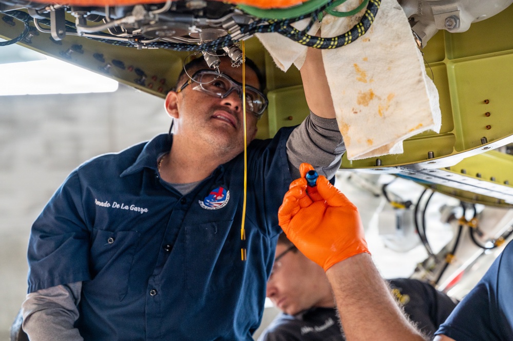 T-7A Red Hawk engine training