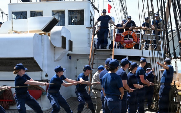 Coast Guard Academy Cadets begin "School of the Ship" orientation aboard Barque Eagle