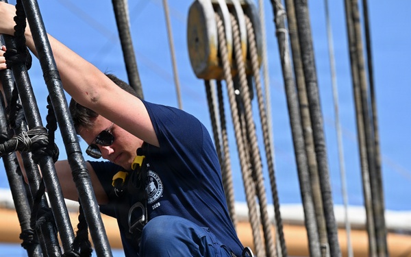 Coast Guard Academy Cadets begin "School of the Ship" orientation aboard Barque Eagle