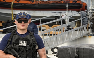 Coast Guard Cutter Tahoma offloads nearly $61.6 million of illicit narcotics in Port Everglades