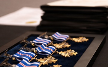 Mildenhall Airmen receive Distinguished Flying Cross for extraordinary achievement during Operation Midnight Hammer