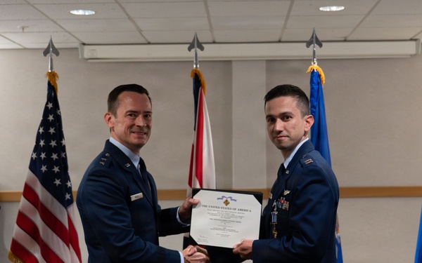 Mildenhall Airmen receive Distinguished Flying Cross for extraordinary achievement during Operation Midnight Hammer