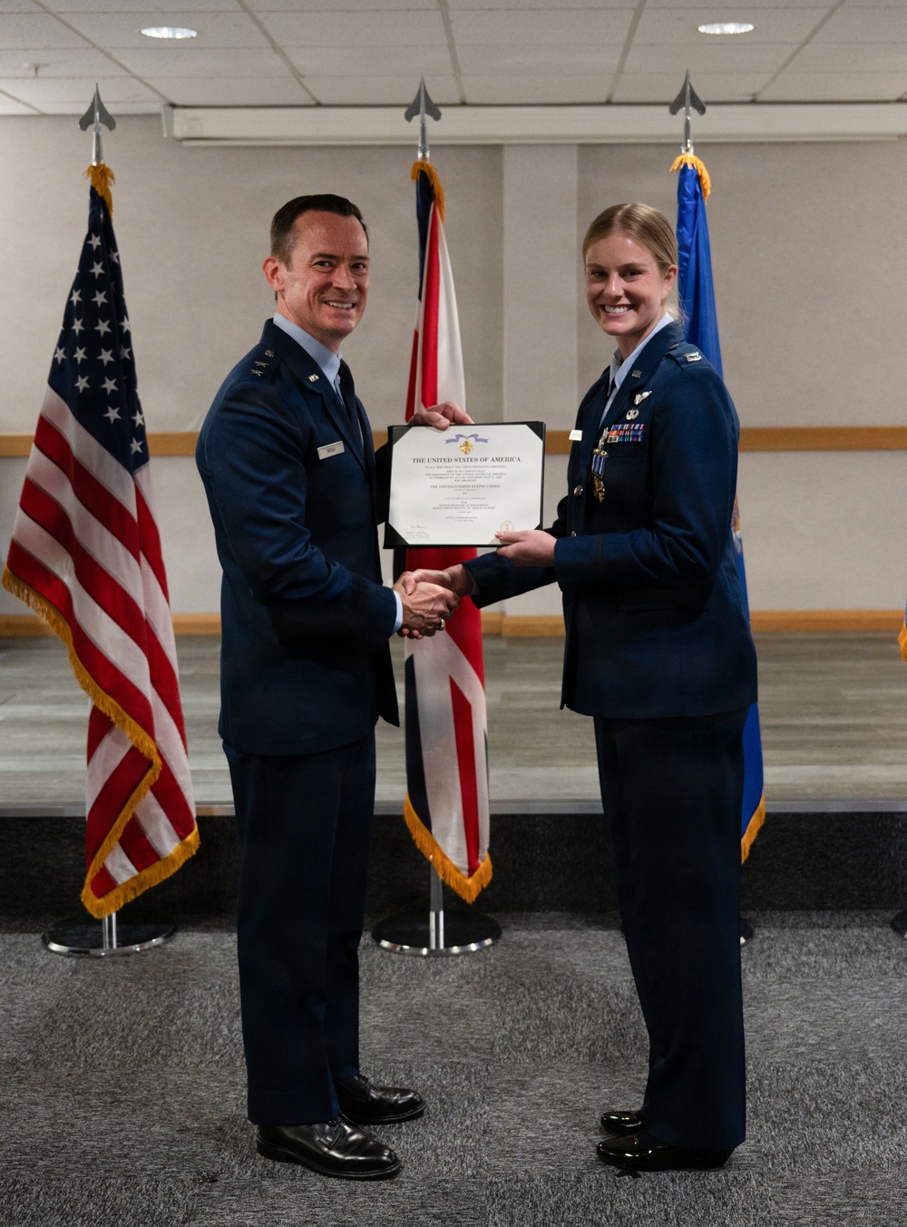 Mildenhall Airmen receive Distinguished Flying Cross for extraordinary achievement during Operation Midnight Hammer
