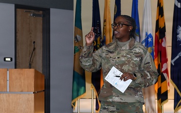 Col. Davis addresses the workforce