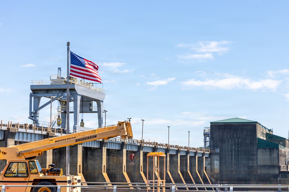 Jim Woodruff Dam and Lock supports navigation and flood risk reduction along the Apalachicola-Chattahoochee-Flint River Basin