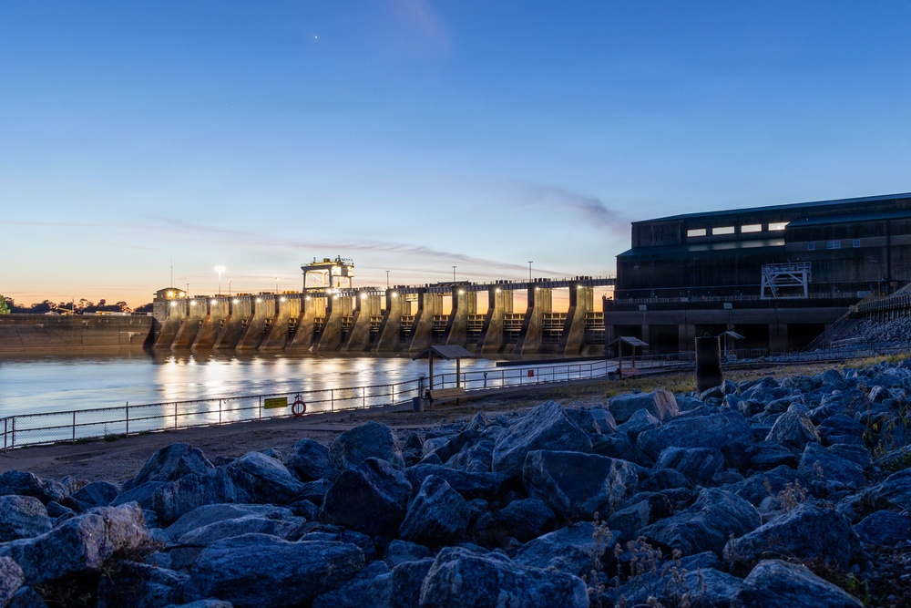 Jim Woodruff Dam and Lock supports navigation and flood risk reduction along the Apalachicola-Chattahoochee-Flint River Basin