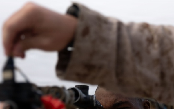 Marines with V2/5 conduct EOTG Vertical Assault Raid Course