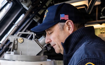 USS Cleveland (LCS 31) Visits Cleveland Fire Station 1