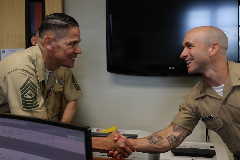 SMMC Visits 8th Marine Corps District
