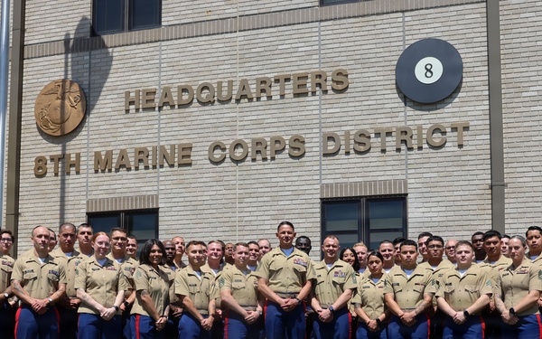 SMMC Visits 8th Marine Corps District