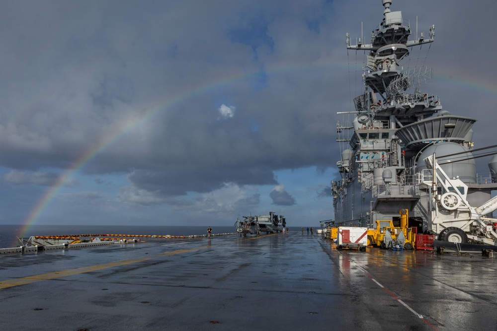 USS Iwo Jima Transits the Caribbean Sea