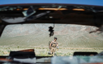 EOD Technicians Conduct a Post-Blast Assessment Drill