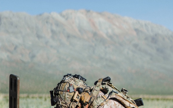 EOD Technicians Conduct a Post-Blast Assessment Drill