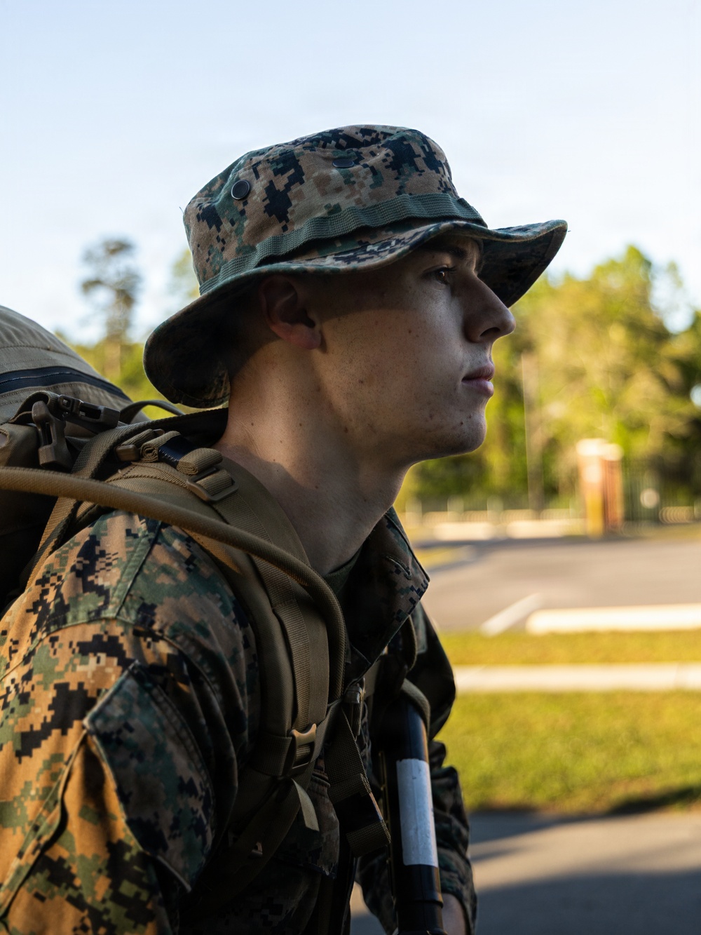 26th MEU Command Element conducts six-mile conditioning hike