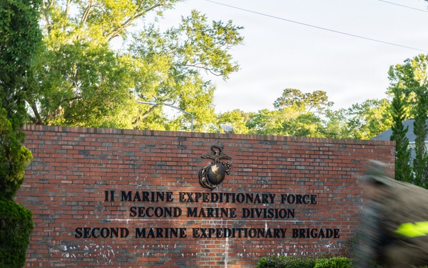 26th MEU Command Element conducts six-mile conditioning hike