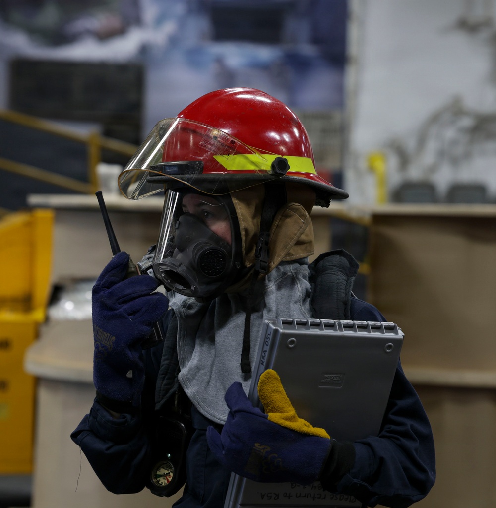 USS KEARSARGE Conducts General Quarters Drill