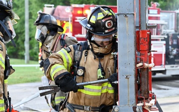 NDW Firefighters Conduct Live Fire Training