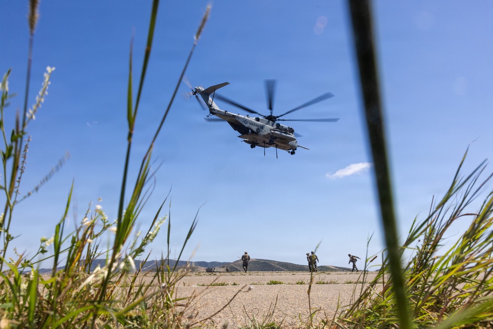 1st DSB Marines conduct HST operations