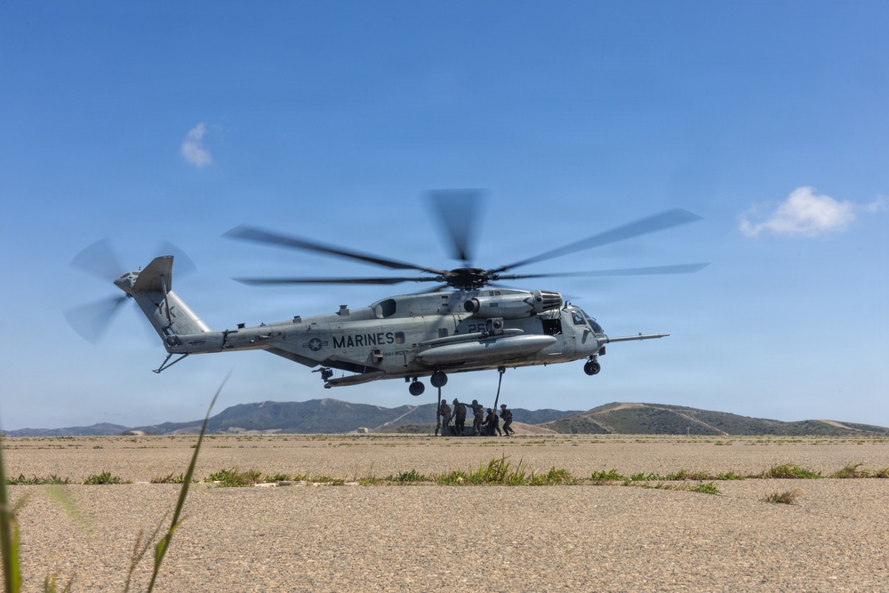 1st DSB Marines conduct HST operations