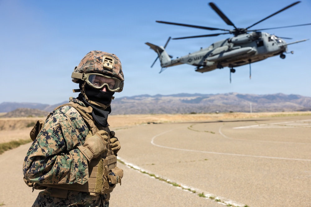 1st DSB Marines conduct HST operations