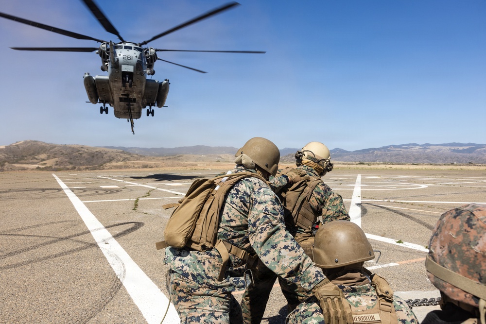 1st DSB Marines conduct HST operations