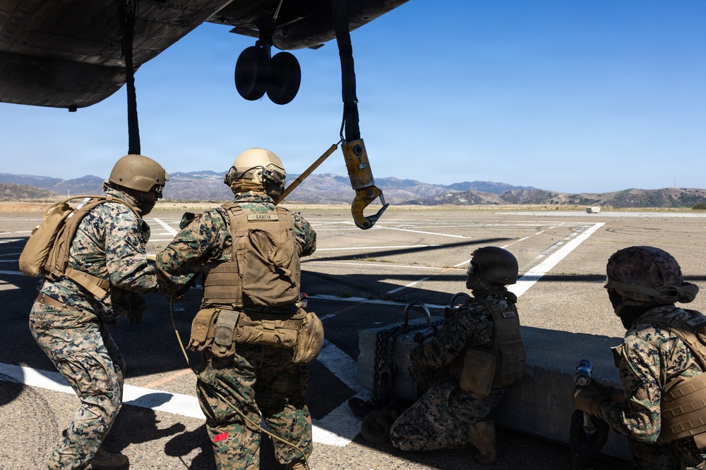 1st DSB Marines conduct HST operations