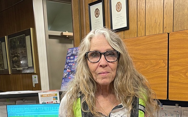 Nashville District employees don life jackets for public safety campaign