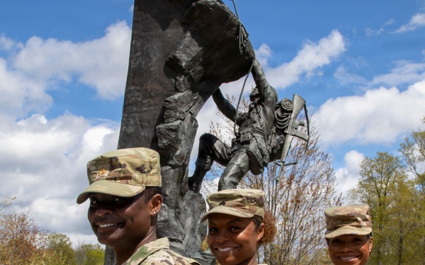 A rare family legacy: three Tilley sisters serving together in the 10th Mountain Division