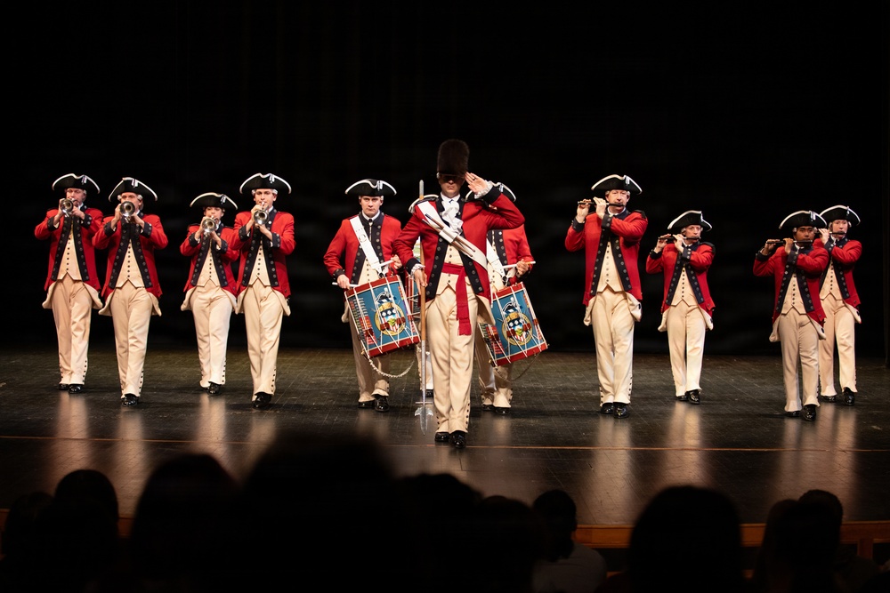 Fife and Drum performs for Fort Knox, KY community