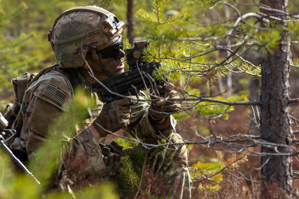 Soldiers conduct squad situational training exercise lanes at Saber Strike