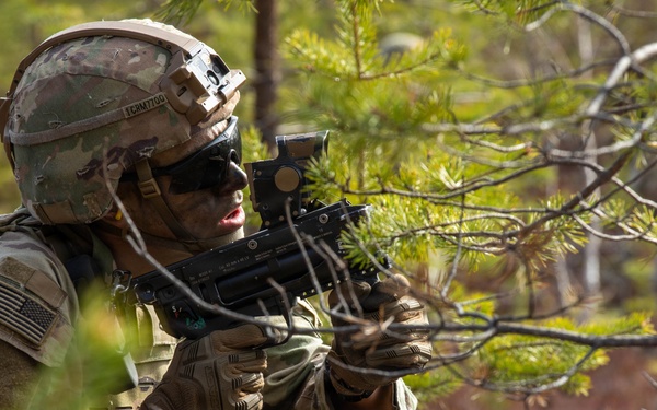 Soldiers conduct squad situational training exercise lanes at Saber Strike