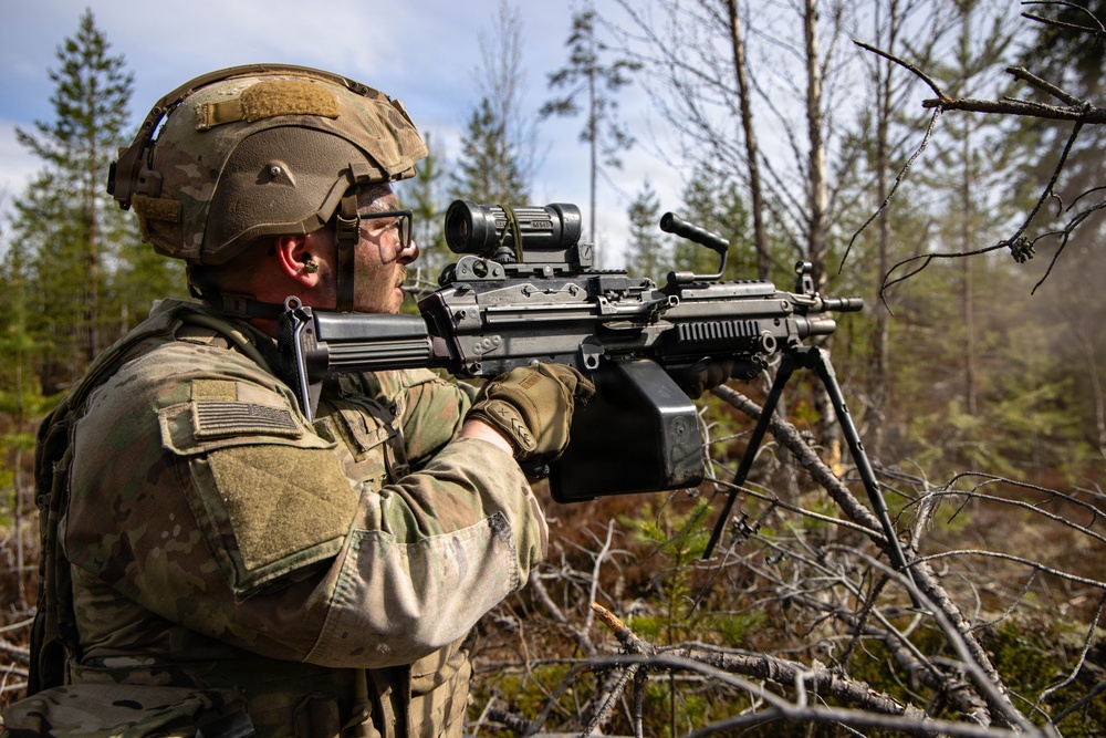Infantry squad live fire at Saber Strike